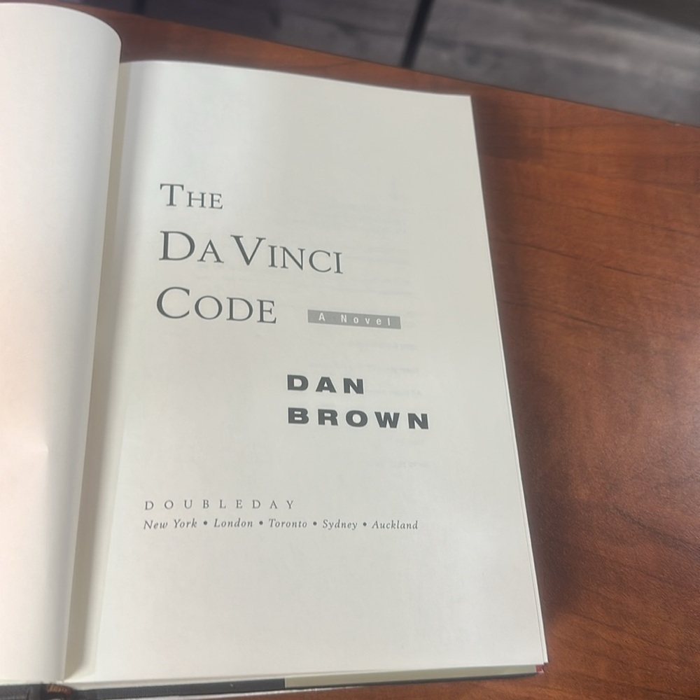 The Davinci Code Book - Picture 3 of 6